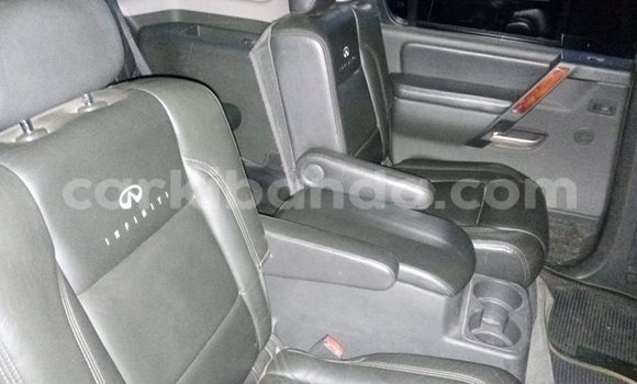 Gura Yakoze Infiniti FX–Series Black Imodoka i Kampala mu Uganda Gura Yakoze Infiniti FX–Series Black Imodoka i Kampala mu Uganda