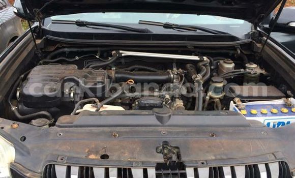 Gura Yakoze Toyota Land Cruiser Prado Black Imodoka i Kampala mu Uganda Gura Yakoze Toyota Land Cruiser Prado Black Imodoka i Kampala mu Uganda