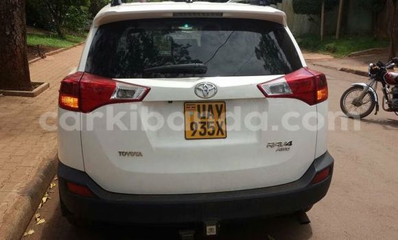 Acheter Occasion Voiture Toyota RAV4 Blanc à Kampala, Ouganda Acheter Occasion Voiture Toyota RAV4 Blanc à Kampala, Ouganda