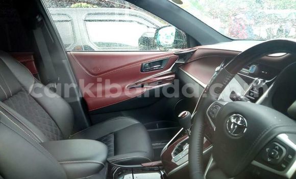 Buy Used Toyota Harrier Black Car in Kampala in Uganda Buy Used Toyota Harrier Black Car in Kampala in Uganda