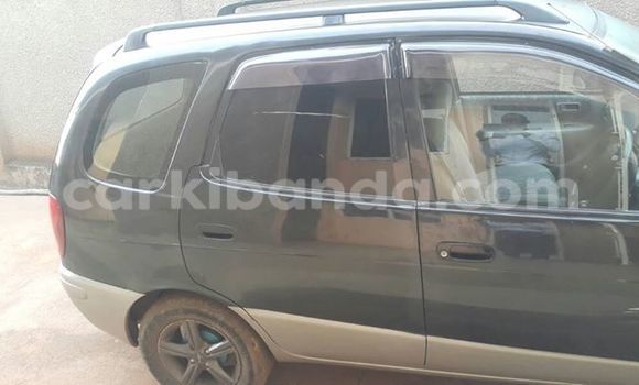 Nunua Ilio tumika Toyota Starlet Nyeusi Gari ndani ya Kampala nchini Uganda Nunua Ilio tumika Toyota Starlet Nyeusi Gari ndani ya Kampala nchini Uganda