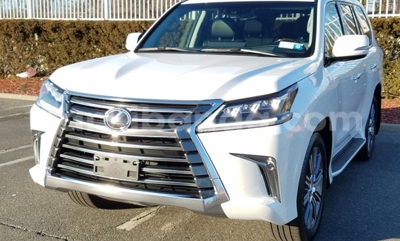 Buy Used Lexus LX White Car in Entebbe in Uganda Buy Used Lexus LX White Car in Entebbe in Uganda