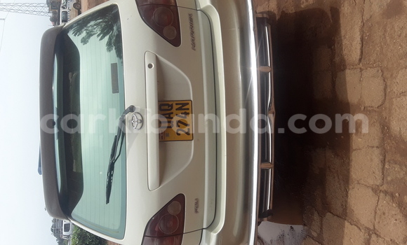 Nunua Ilio tumika Toyota Harrier Fedha Gari ndani ya Arua nchini Uganda Nunua Ilio tumika Toyota Harrier Fedha Gari ndani ya Arua nchini Uganda