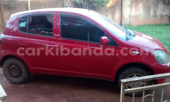 Gura Yakoze Toyota Vitz Red Imodoka i Kampala mu Uganda Gura Yakoze Toyota Vitz Red Imodoka i Kampala mu Uganda