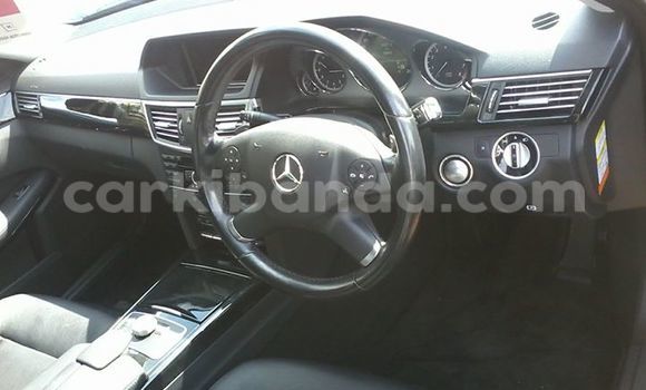 Buy Used Mercedes‒Benz E–Class Black Car in Kampala in Uganda Buy Used Mercedes‒Benz E–Class Black Car in Kampala in Uganda