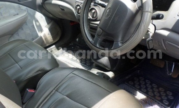 Acheter Occasion Voiture Toyota Raum Blanc à Arua, Ouganda Acheter Occasion Voiture Toyota Raum Blanc à Arua, Ouganda