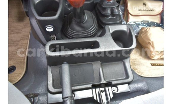 Acheter Import Voiture Toyota Land Cruiser Autre à Import - Dubai, Ouganda Acheter Import Voiture Toyota Land Cruiser Autre à Import - Dubai, Ouganda