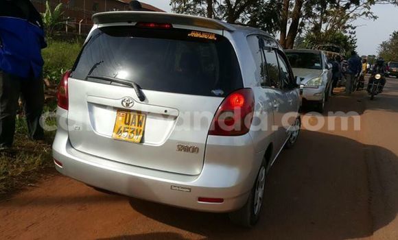 Acheter Occasion Voiture Toyota Spacio Gris à Kampala, Ouganda Acheter Occasion Voiture Toyota Spacio Gris à Kampala, Ouganda