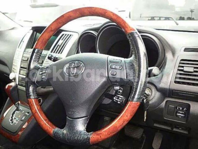 Big with watermark 19030339 709237869248804 8378660185752961642 n