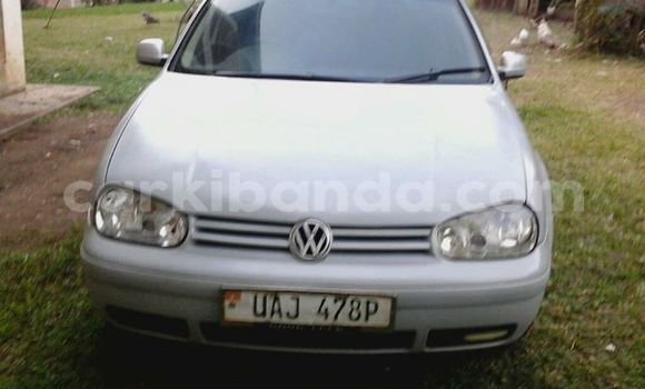 Gura Yakoze Volkswagen Golf Silver Imodoka i Busia mu Uganda Gura Yakoze Volkswagen Golf Silver Imodoka i Busia mu Uganda