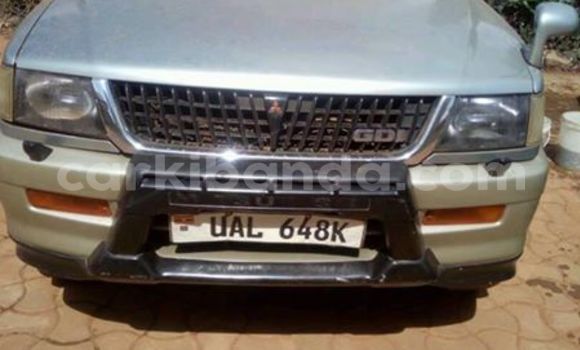 Gura Yakoze Mitsubishi Challenger Silver Imodoka i Busia mu Uganda Gura Yakoze Mitsubishi Challenger Silver Imodoka i Busia mu Uganda