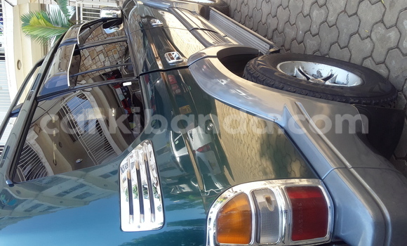 Nunua Ilio tumika Toyota Land Cruiser Prado Kijani Gari ndani ya Kampala nchini Uganda Nunua Ilio tumika Toyota Land Cruiser Prado Kijani Gari ndani ya Kampala nchini Uganda