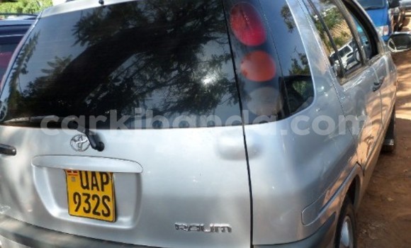 Acheter Occasion Voiture Toyota Raum Blanc à Arua, Ouganda Acheter Occasion Voiture Toyota Raum Blanc à Arua, Ouganda