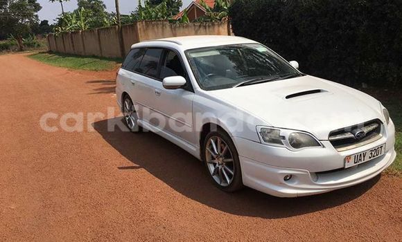 Gura Yakoze Subaru Legacy White Imodoka i Busia mu Uganda Gura Yakoze Subaru Legacy White Imodoka i Busia mu Uganda