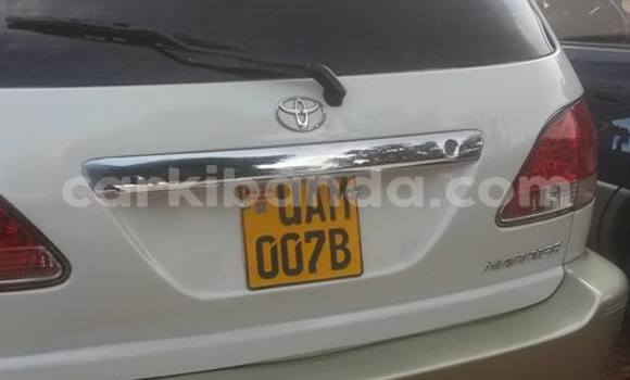 Buy Used Toyota Harrier White Car in Busia in Uganda Buy Used Toyota Harrier White Car in Busia in Uganda