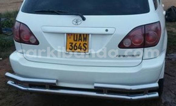 Buy Used Toyota Harrier White Car in Busia in Uganda Buy Used Toyota Harrier White Car in Busia in Uganda