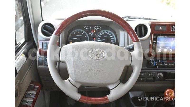 Big with watermark toyota land cruiser uganda import dubai 10004