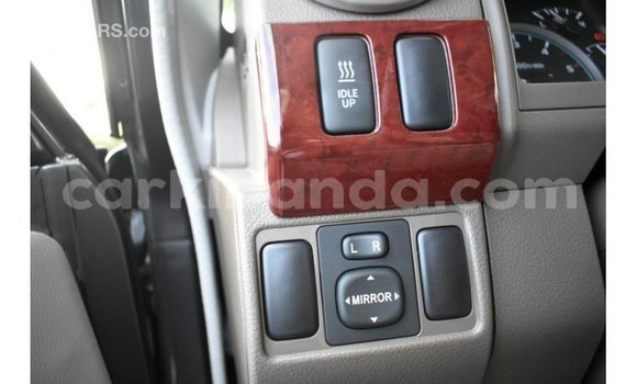 Acheter Import Voiture Toyota Land Cruiser Autre à Import - Dubai, Ouganda Acheter Import Voiture Toyota Land Cruiser Autre à Import - Dubai, Ouganda