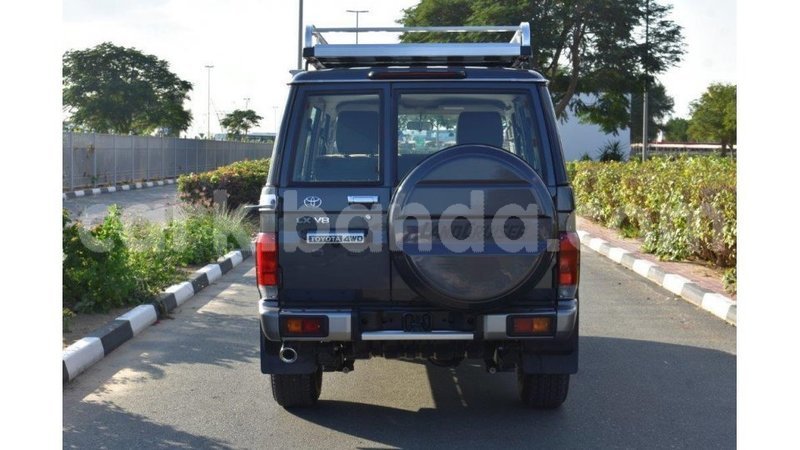 Big with watermark toyota land cruiser uganda import dubai 10004