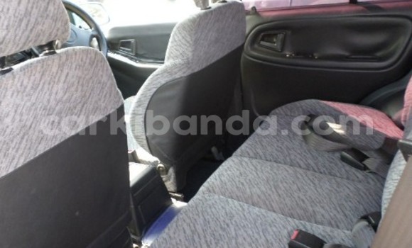 Acheter Occasion Voiture Suzuki Escudo Bleu à Arua, Ouganda Acheter Occasion Voiture Suzuki Escudo Bleu à Arua, Ouganda