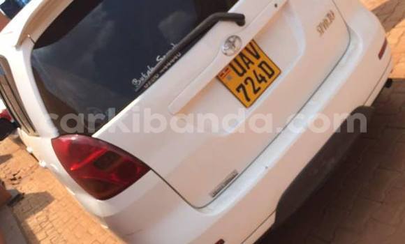 Gura Yakoze Toyota Spacio White Imodoka i Busia mu Uganda Gura Yakoze Toyota Spacio White Imodoka i Busia mu Uganda