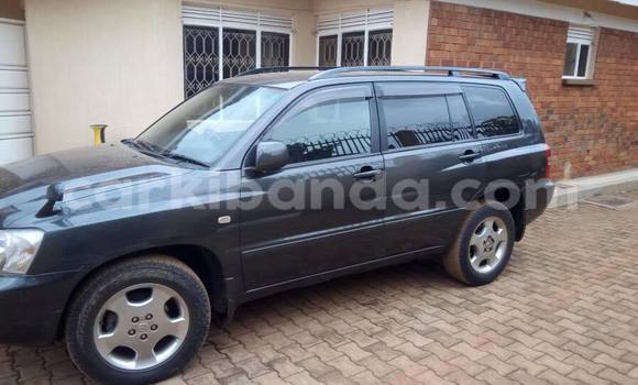 Acheter Occasion Voiture Toyota Kluger Noir à Busia, Ouganda Acheter Occasion Voiture Toyota Kluger Noir à Busia, Ouganda