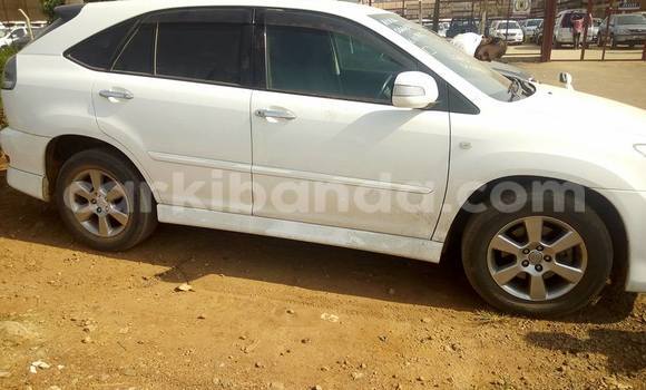 Buy Used Toyota Harrier White Car in Busia in Uganda Buy Used Toyota Harrier White Car in Busia in Uganda