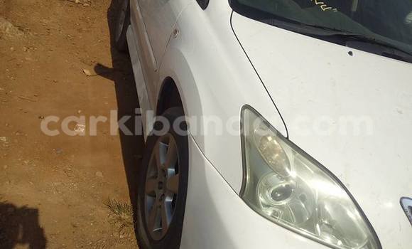 Buy Used Toyota Harrier White Car in Busia in Uganda Buy Used Toyota Harrier White Car in Busia in Uganda