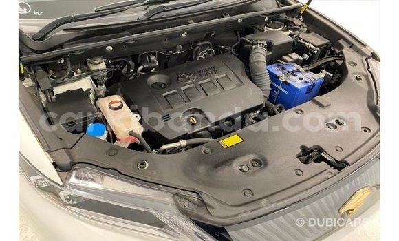 Gura Imported Toyota Harrier White Imodoka i Import - Dubai mu Uganda Gura Imported Toyota Harrier White Imodoka i Import - Dubai mu Uganda