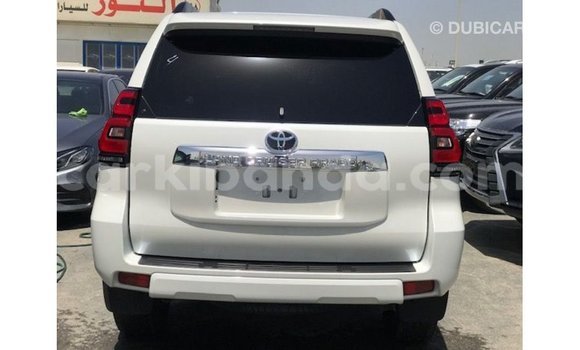 Gura Imported Toyota Prado White Imodoka i Import - Dubai mu Uganda Gura Imported Toyota Prado White Imodoka i Import - Dubai mu Uganda