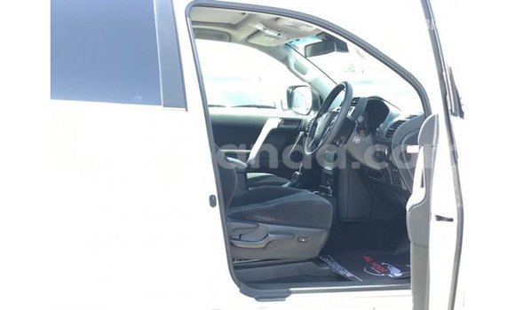 Gura Imported Toyota Prado White Imodoka i Import - Dubai mu Uganda Gura Imported Toyota Prado White Imodoka i Import - Dubai mu Uganda