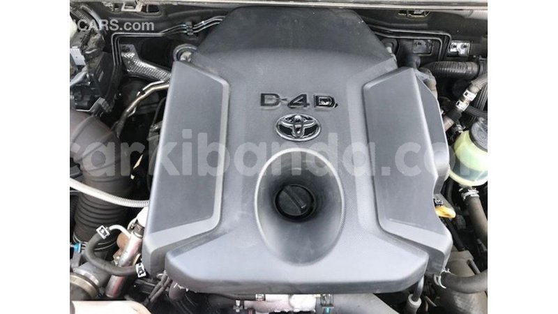 Big with watermark toyota prado uganda import dubai 10020