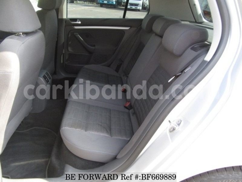 Big with watermark bf669889 19