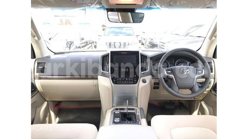 Big with watermark toyota land cruiser uganda import dubai 10025