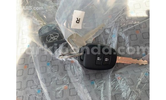 Buy Import Toyota Hiace White Car in Import - Dubai in Uganda Buy Import Toyota Hiace White Car in Import - Dubai in Uganda