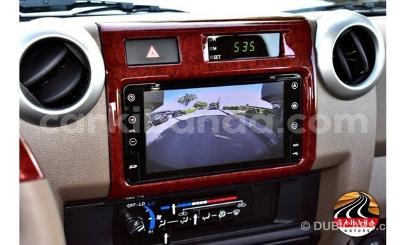 Acheter Import Voiture Toyota Land Cruiser Autre à Import - Dubai, Ouganda Acheter Import Voiture Toyota Land Cruiser Autre à Import - Dubai, Ouganda