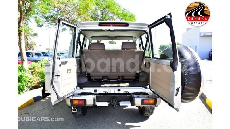 Big with watermark toyota land cruiser uganda import dubai 10029