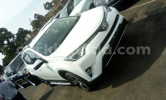 Buy Used Toyota RAV4 White Car in Kampala in Uganda Buy Used Toyota RAV4 White Car in Kampala in Uganda