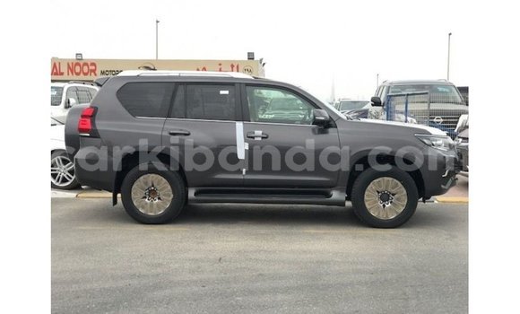 Nunua Imported Toyota Prado Nyingine Gari ndani ya Import - Dubai nchini Uganda Nunua Imported Toyota Prado Nyingine Gari ndani ya Import - Dubai nchini Uganda