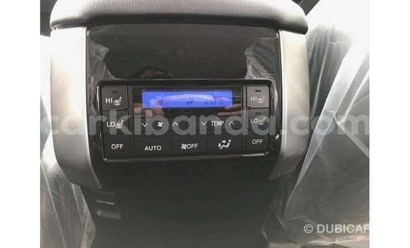 Nunua Imported Toyota Prado Nyingine Gari ndani ya Import - Dubai nchini Uganda Nunua Imported Toyota Prado Nyingine Gari ndani ya Import - Dubai nchini Uganda