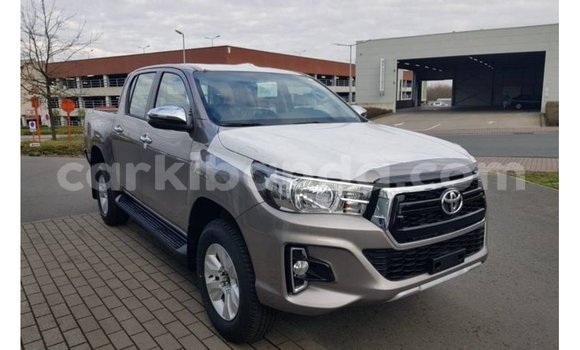 Buy Import Toyota Hilux Brown Car in Import - Dubai in Uganda Buy Import Toyota Hilux Brown Car in Import - Dubai in Uganda
