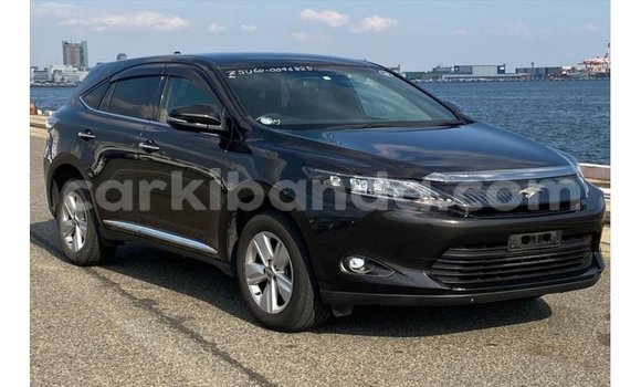 Gura Imported Toyota Harrier Black Imodoka i Import - Dubai mu Uganda Gura Imported Toyota Harrier Black Imodoka i Import - Dubai mu Uganda