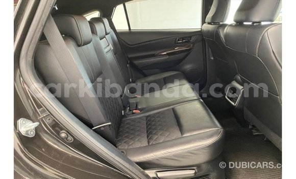 Gura Imported Toyota Harrier Black Imodoka i Import - Dubai mu Uganda Gura Imported Toyota Harrier Black Imodoka i Import - Dubai mu Uganda