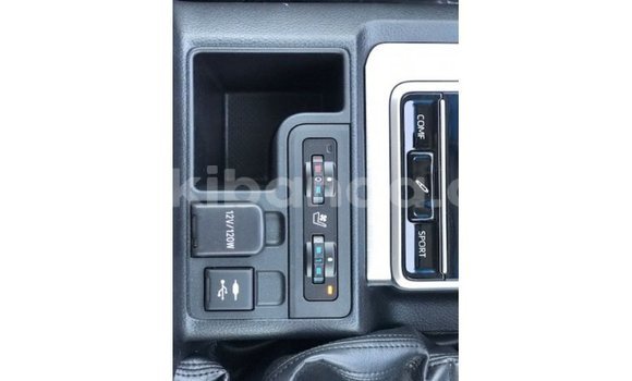 Nunua Imported Toyota Prado Nyeusi Gari ndani ya Import - Dubai nchini Uganda Nunua Imported Toyota Prado Nyeusi Gari ndani ya Import - Dubai nchini Uganda