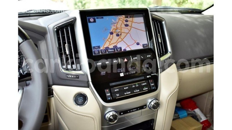 Big with watermark toyota land cruiser uganda import dubai 10049