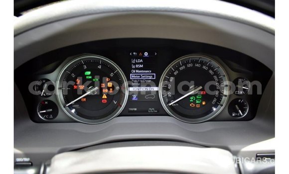 Buy Import Toyota Land Cruiser White Car in Import - Dubai in Uganda Buy Import Toyota Land Cruiser White Car in Import - Dubai in Uganda