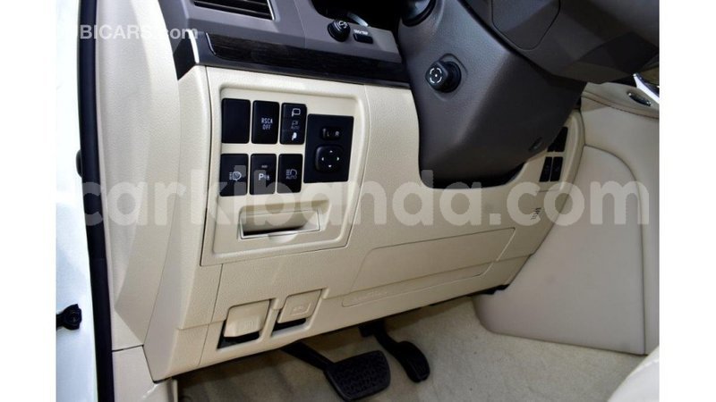 Big with watermark toyota land cruiser uganda import dubai 10049