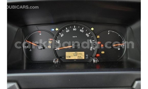 Acheter Import Voiture Toyota Coaster Blanc à Import - Dubai, Ouganda Acheter Import Voiture Toyota Coaster Blanc à Import - Dubai, Ouganda