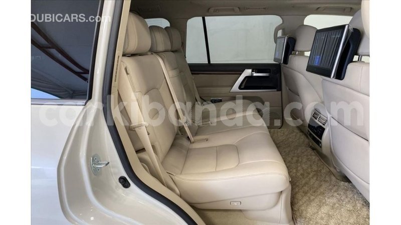 Big with watermark toyota land cruiser uganda import dubai 10064