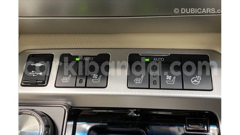 Big with watermark toyota land cruiser uganda import dubai 10064